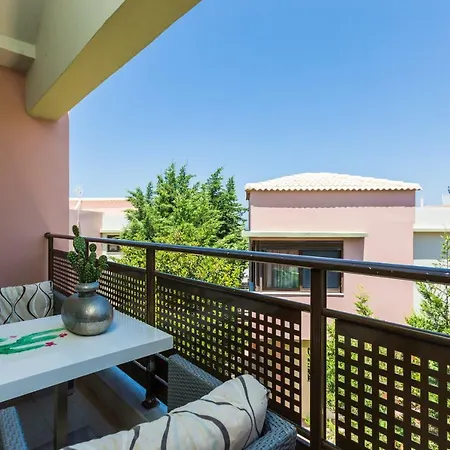 Cretan Royalty 3*